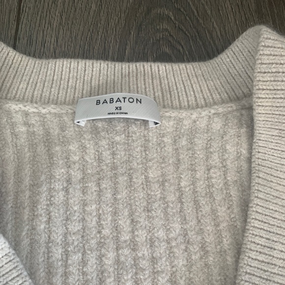 NWT Aritzia Wilfred Roger Sweater - Picture 3 of 5